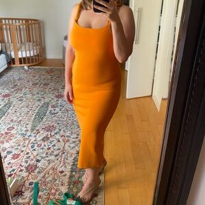 Alice and Olivia stretch midi dress